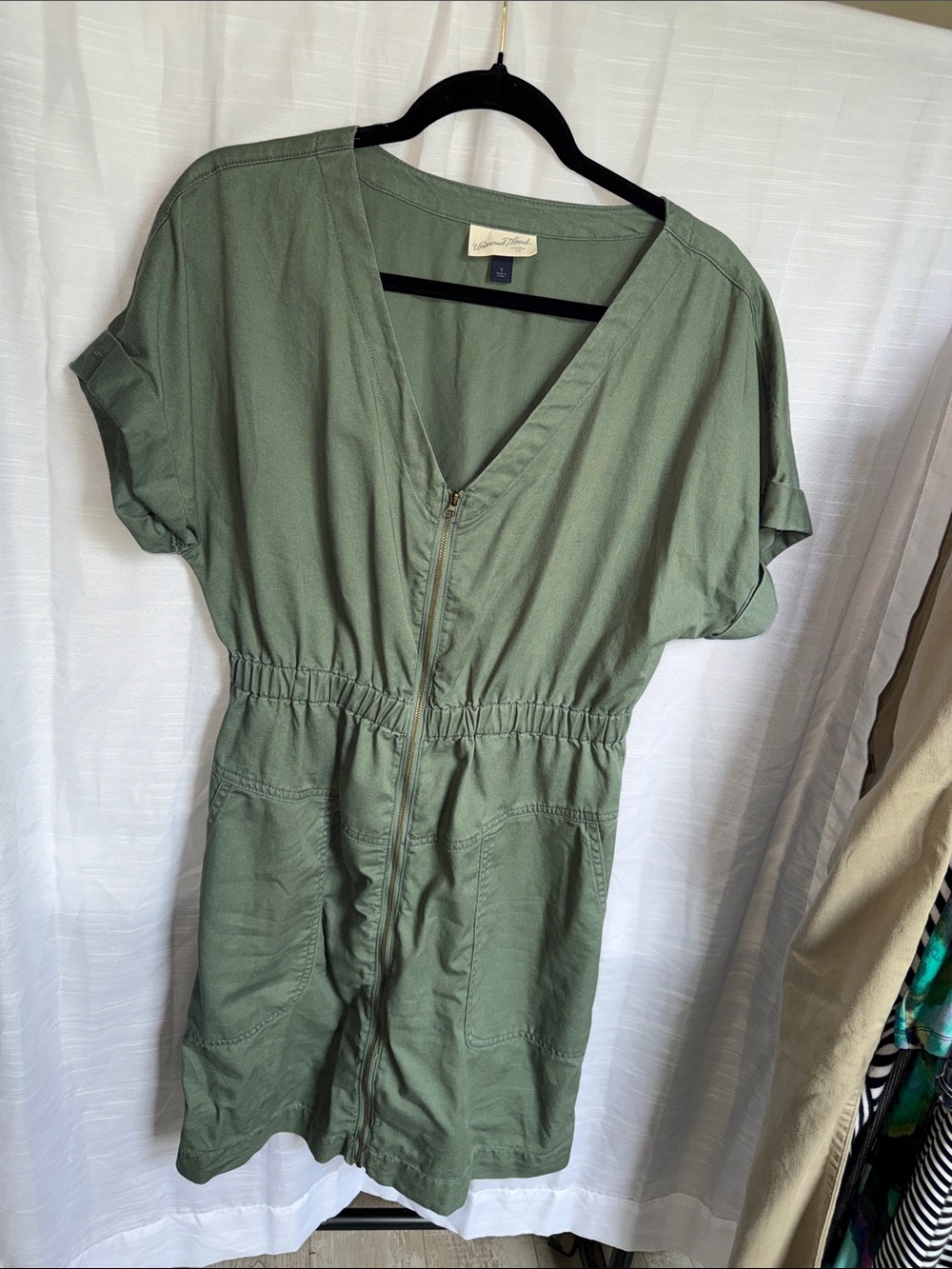 Universal Thread Olive Green V-Neck Mini Dress with Front Zip